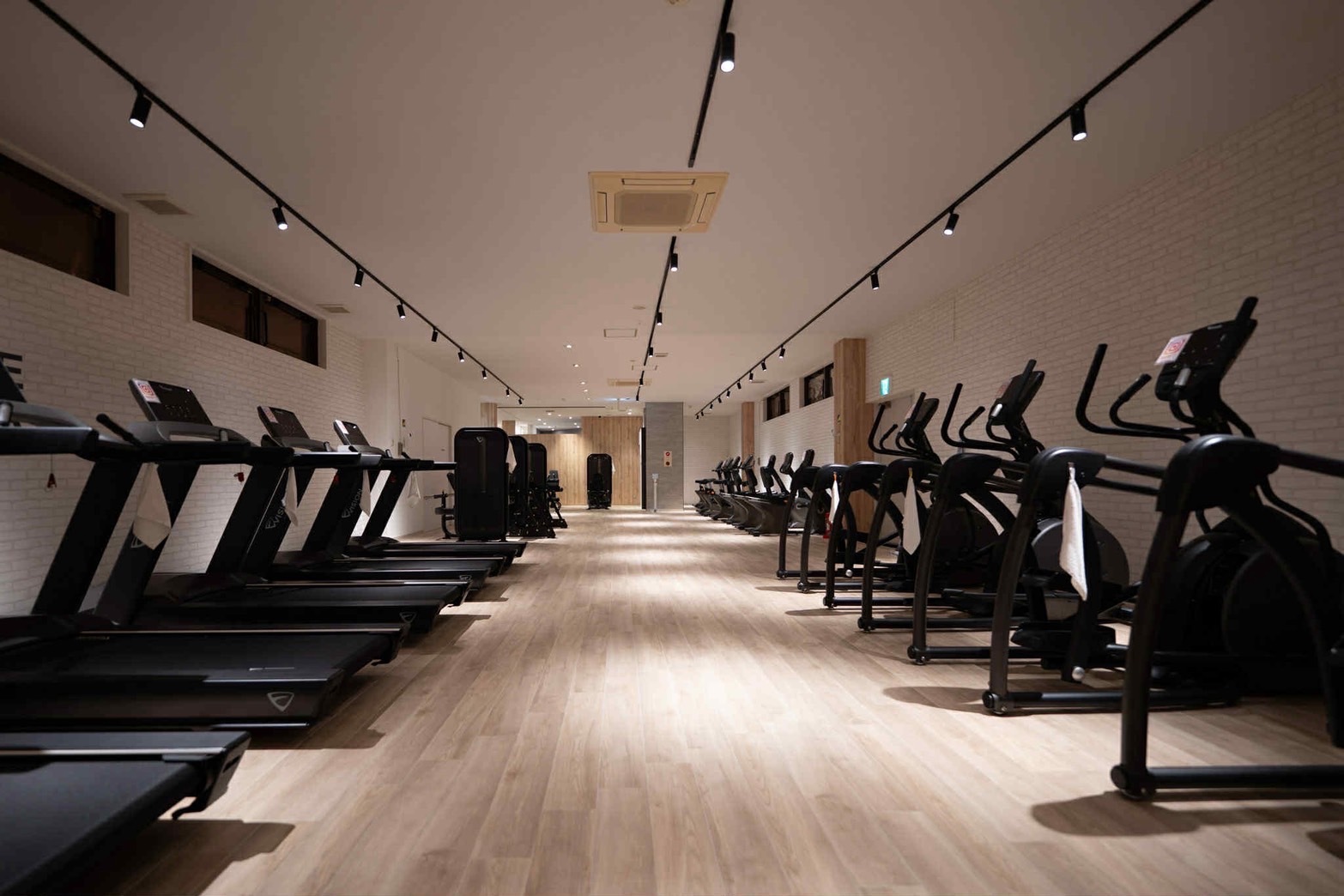 茅ヶ崎店 店内紹介 1